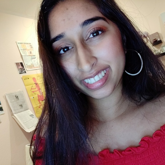 Meet your Posher, Rashmi - Picture 1 of 1